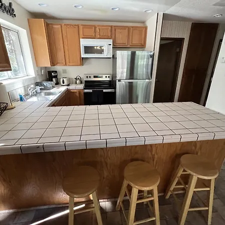 Close To Heaven With Hot Tub, Wet Bar Game Room
